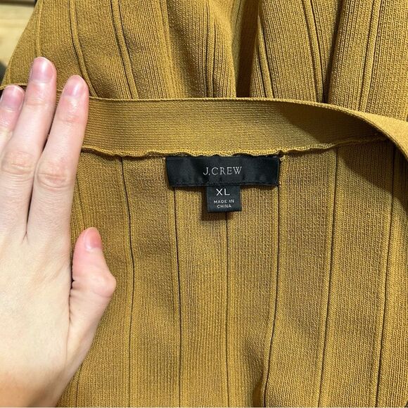 J. Crew Supersculpt V-Neck Cardigan Sweater Size XL Stretch Casual Fall - Picture 8 of 10